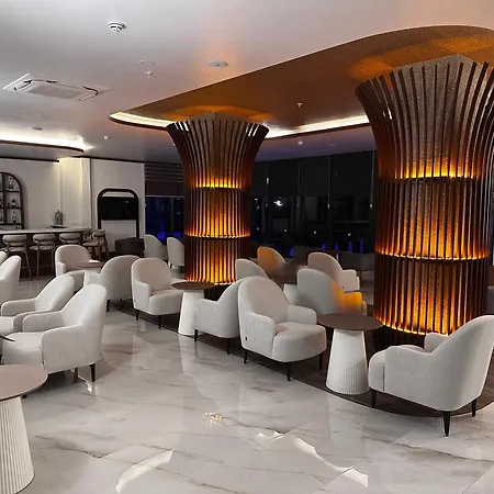 Golden Rock Hotel&spa 4* Side