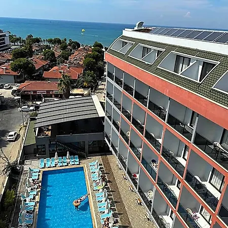 Golden Rock Hotel&spa 4* Side
