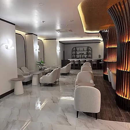 Golden Rock Hotel&spa シダ