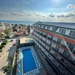 Golden Rock Hotel&spa Hotel