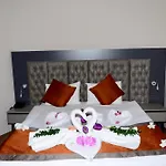 Golden Rock Hotel&spa
