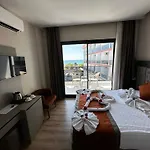 Golden Rock Hotel&spa Hotel 4*