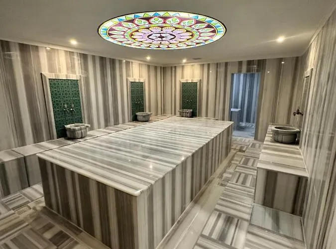 Hotell Golden Rock Hotel&spa Side
