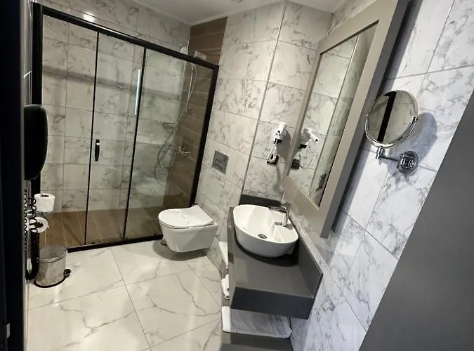 Hotell Golden Rock Hotel&spa Side