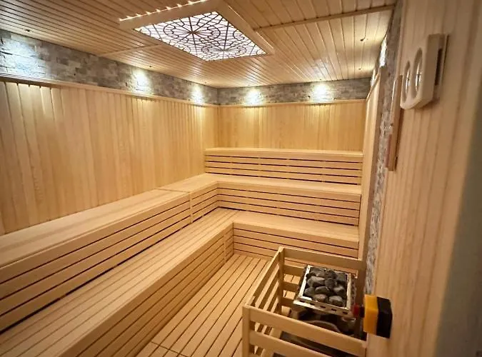 Golden Rock Hotel&spa Side